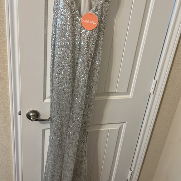 Long Sparkle Dress - Picture 5 of 8